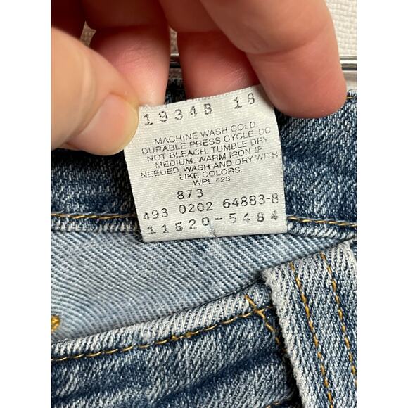 Vintage Levi's women's juniors flare jeans 2 snap closure 2002 light denim blue‎ - Picture 5 of 8